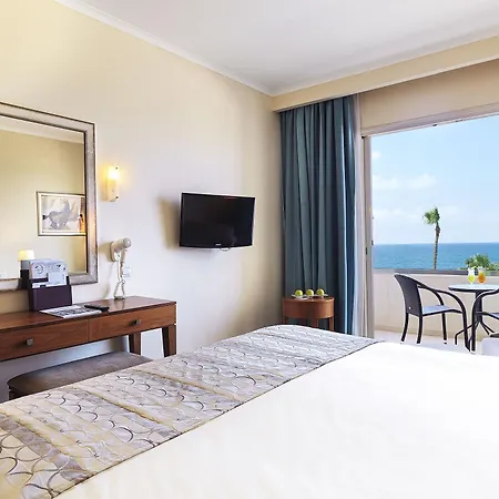 Hotel Alexander The Great Beach Paphos